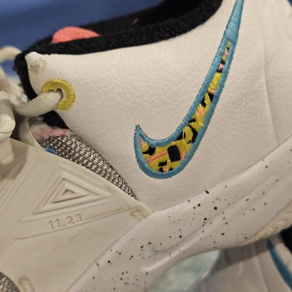 Nike kyrie flytrap